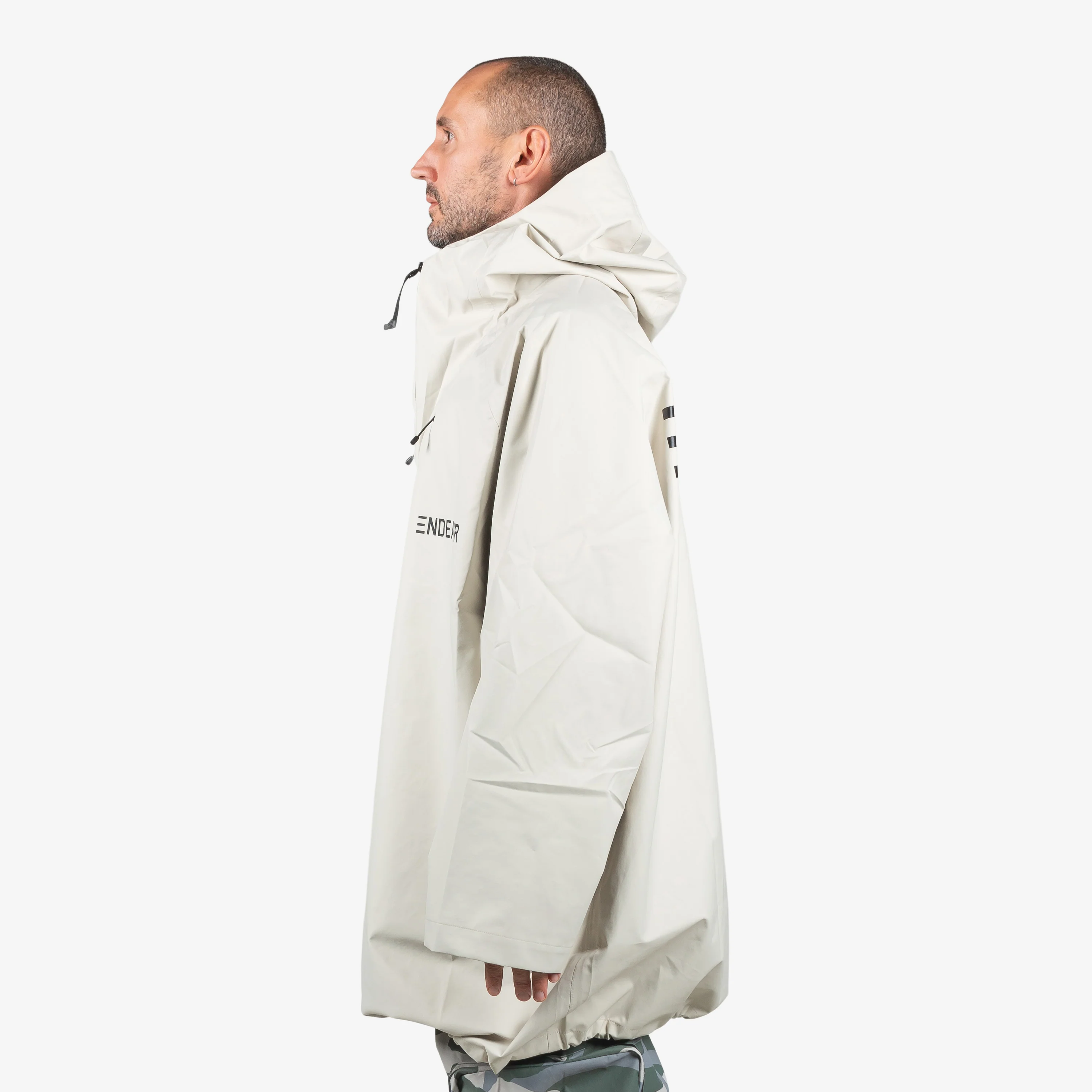 3L Scout Poncho Jacket - Image 4